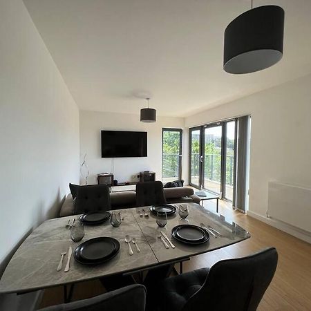 2 Bedroom Modern City Centre Bournemouth Apartment 伯恩茅斯 外观 照片